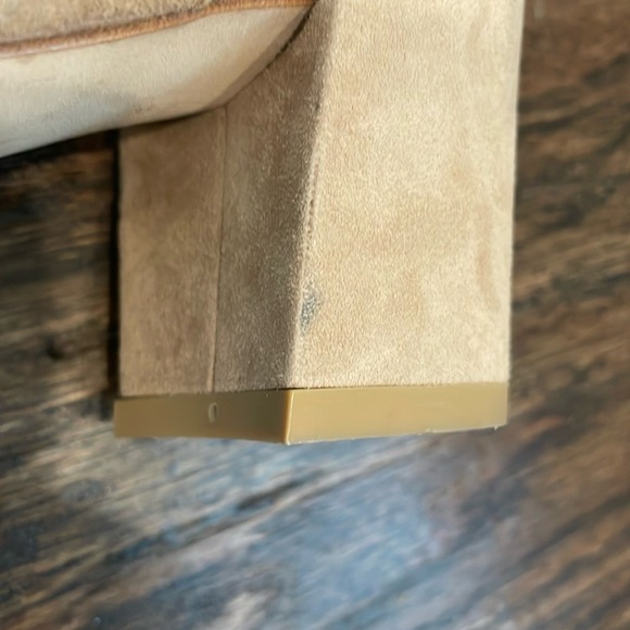 Stuart Weitzman | Grecian Gladiator Sandals | Size 7 | Stunning! - Picture 9 of 15